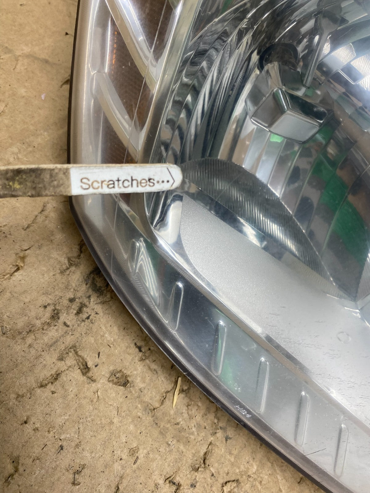 2009 to 2017 Dodge Journey Headlight Right Passenger Rh Halogen AG1317 DW3