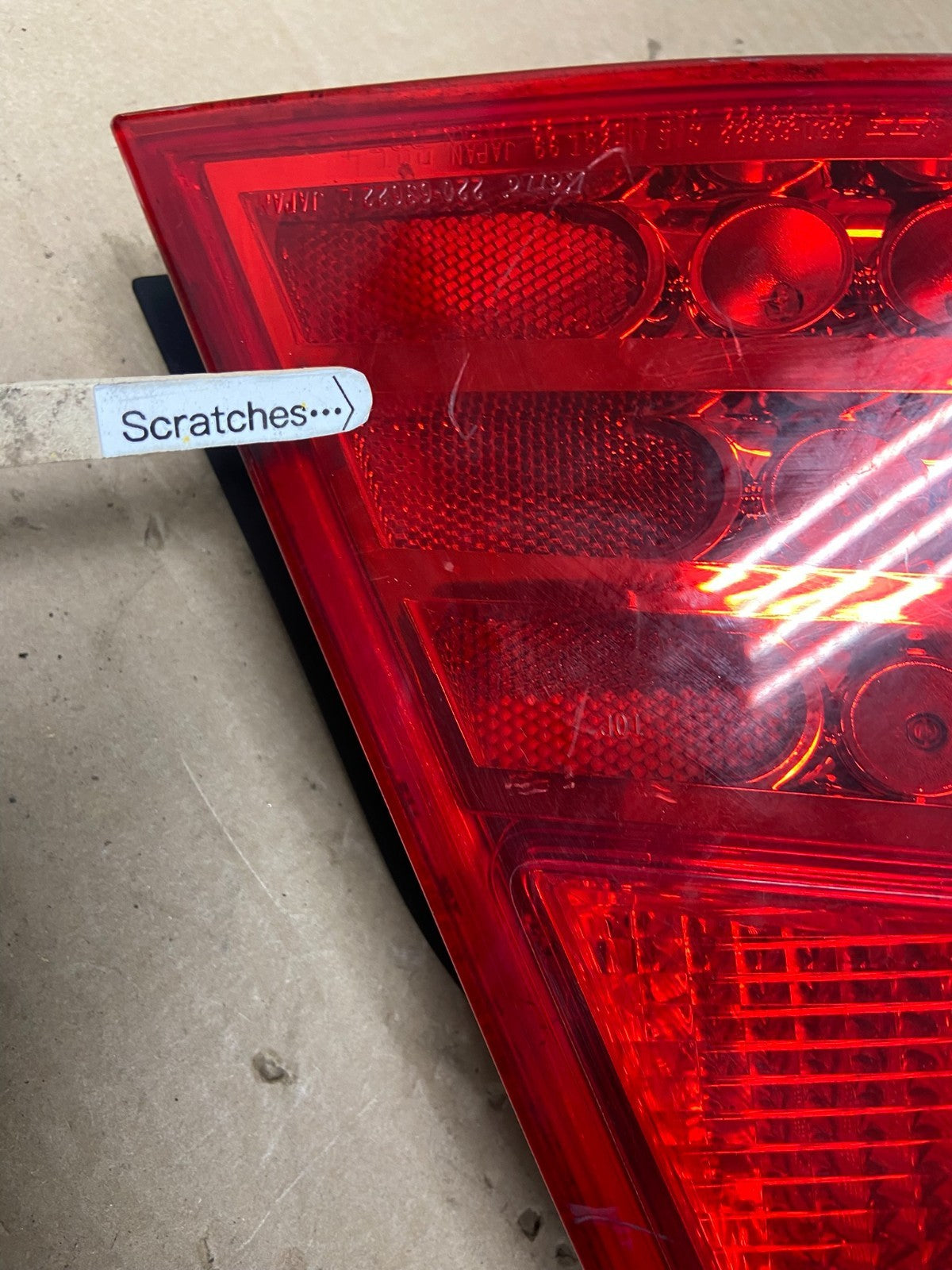 2003-2004 Infiniti G35 Left Driver Lh Side Tail Light Oem AA9349 LK3