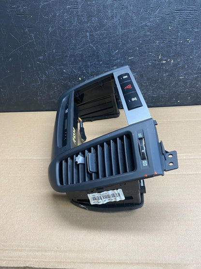 2007 to 2009 Hyundai Santa Fe Center Dashboard Radio Bezel Trim AF6530 DG1