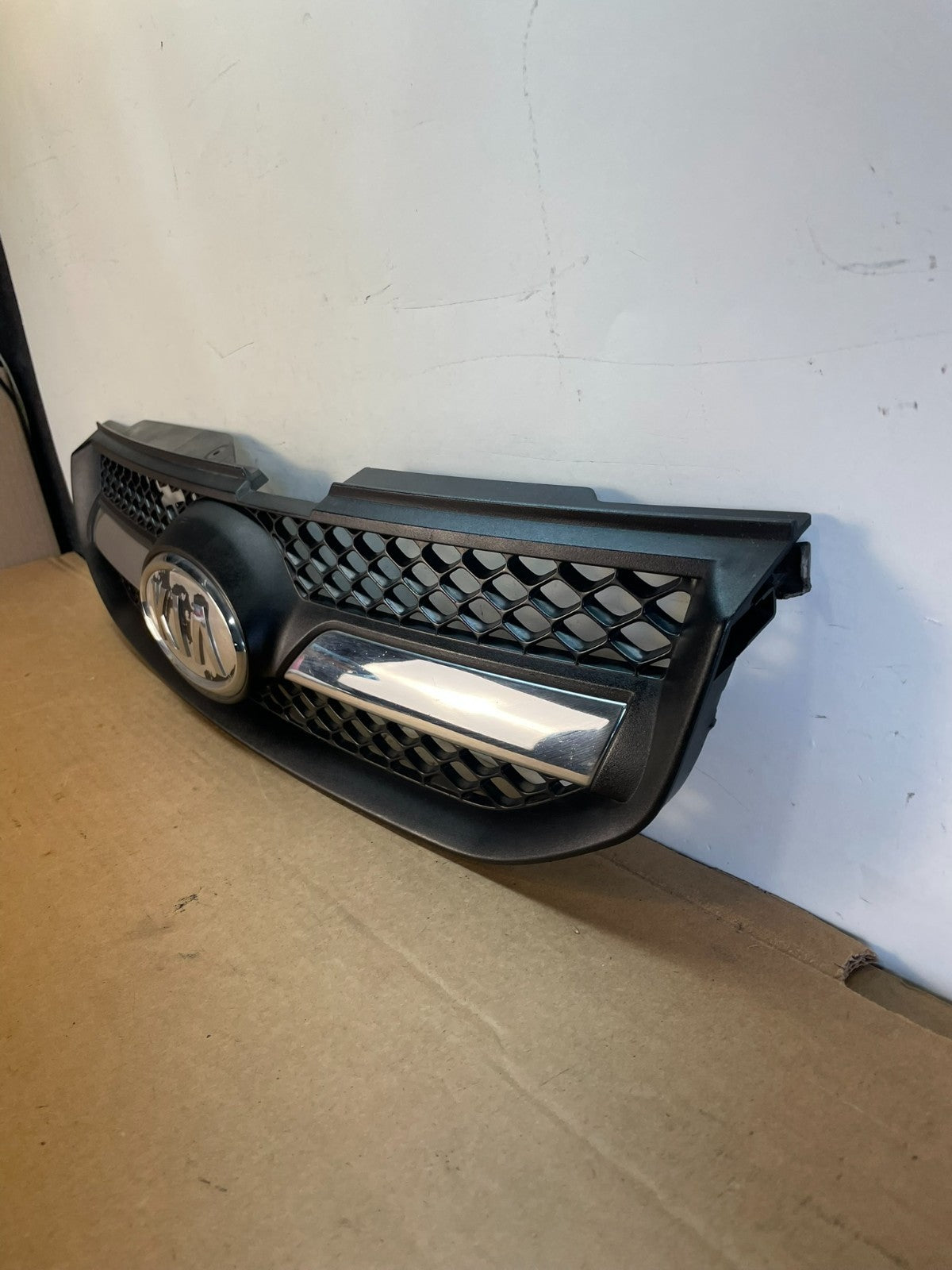 2006 2007 2008 Kia Sportage Front Upper Grille Grill AG0948 DG1
