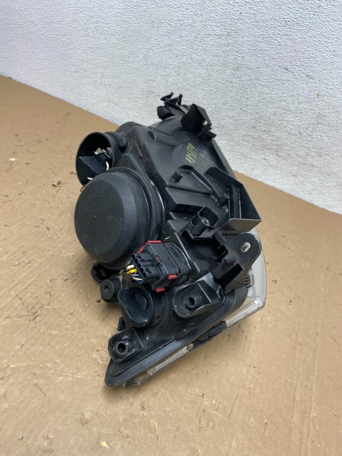 2003 2004 2005 2006 2007 Saab 9-3 Left Driver LH Headlight Halogen AD8174 DW7