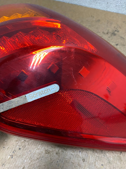 2009 2010 Nissan Murano Right Passenger Rh Side Tail Light T0743 DW3