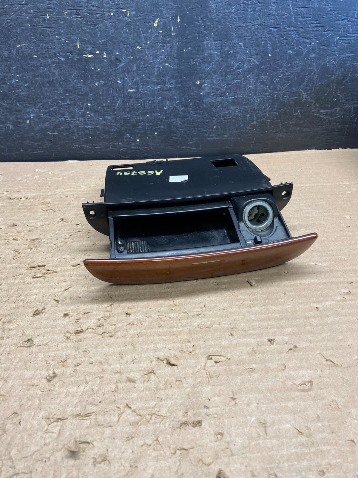 2000-2006 Mercedes S430 S500 Center Console Ash Tray Compartment AG8754 DG0