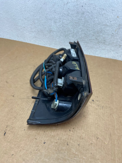 2003-2006 Chevrolet Silverado Right Passenger RH Side Tail light TYC AE3191 LK5