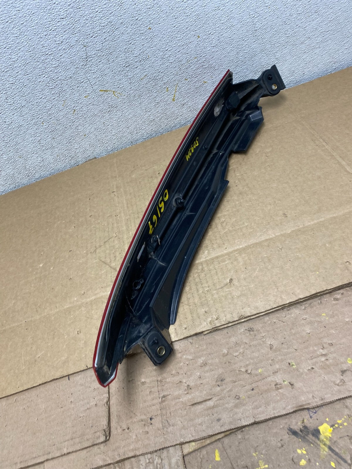 2003 to 2006 Volvo XC90 Left Driver LH Side Upper Tail Light OEM O5167 DW8