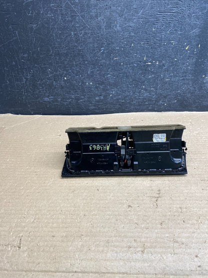 2009 to 2012 Audi A4 Center Dashboard Air Vent ah3863 DG3