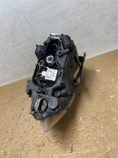 Xenon HID AFS 2006 to 2008 BMW 3 Series Headlight Right Passenger Side OEM V64006