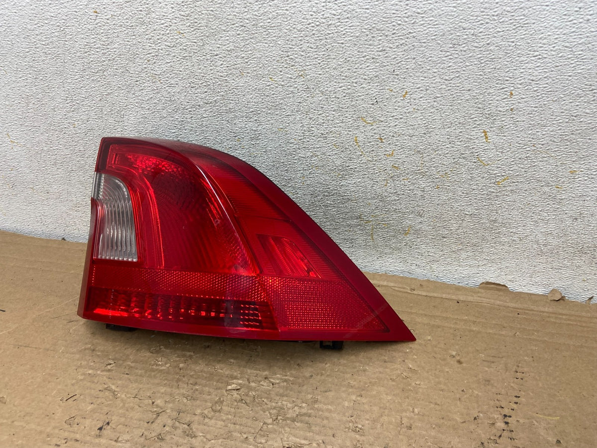 2011 to 2017 Volvo S60 Right Passenger RH Side Tail Light AH9234 DW2