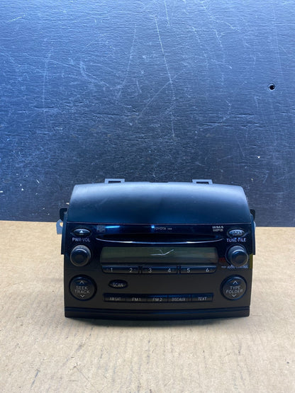 2006 to 2008 Toyota Sienna AM FM CD WMA Mp3 Radio Receiver AH5042 DG0