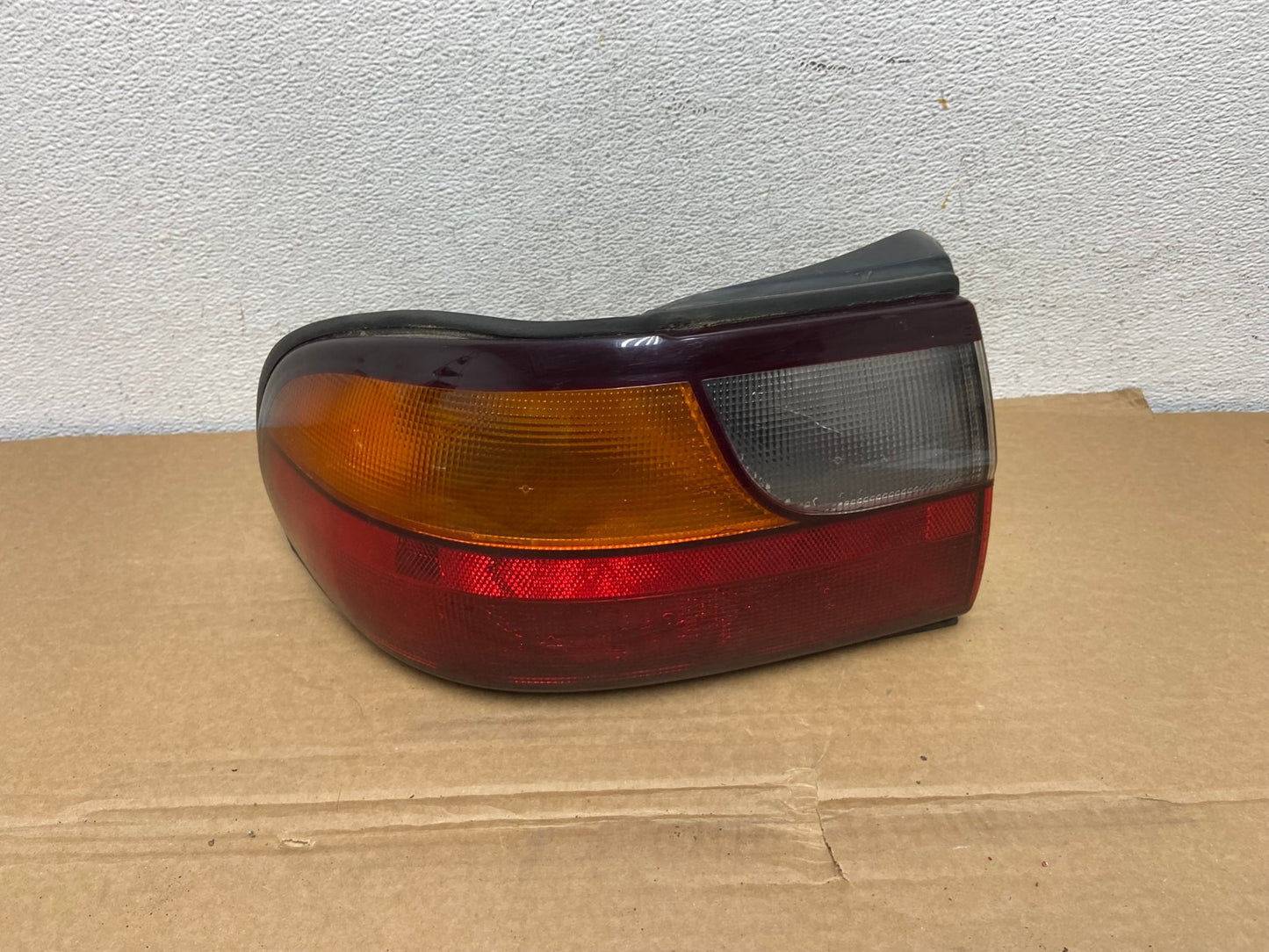 1997 to 2003 Chevrolet Malibu Left Driver LH Side Tail Light AD37760