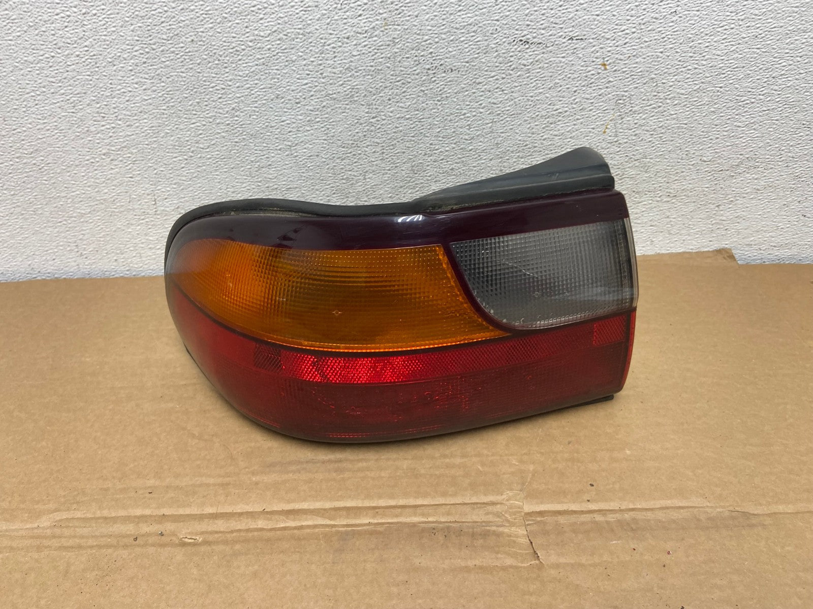 1997 to 2003 Chevrolet Malibu Left Driver LH Side Tail Light AD37760
