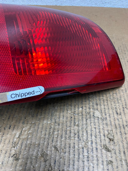2004 - 2007 Dodge Grand Caravan Right Passenger Side Tail Light AE1510 LK4