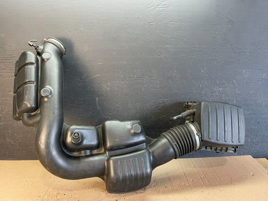 2011 - 2013 Dodge Durango 3.6L Resonator Air Intake Tube AE0750 DG0