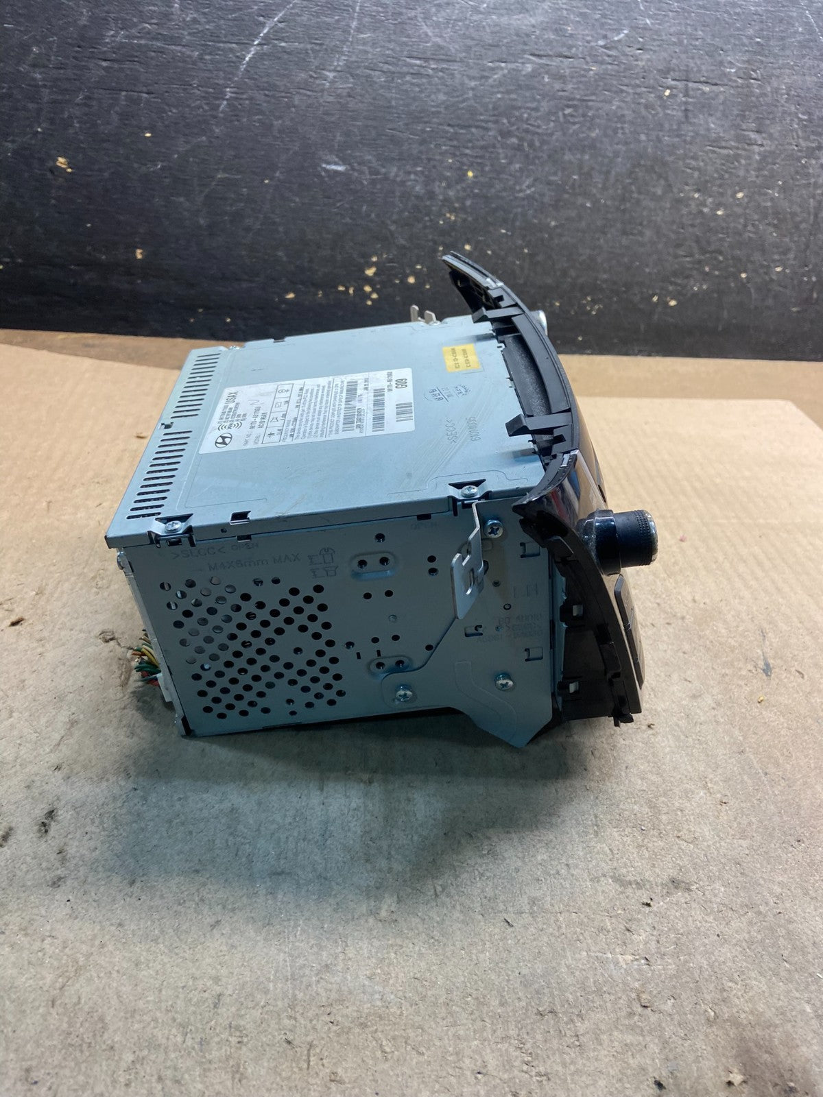 2011 to 2015 Hyundai Elantra  Am Fm Cd Player Radio Receiver OEM Z8717 DG2