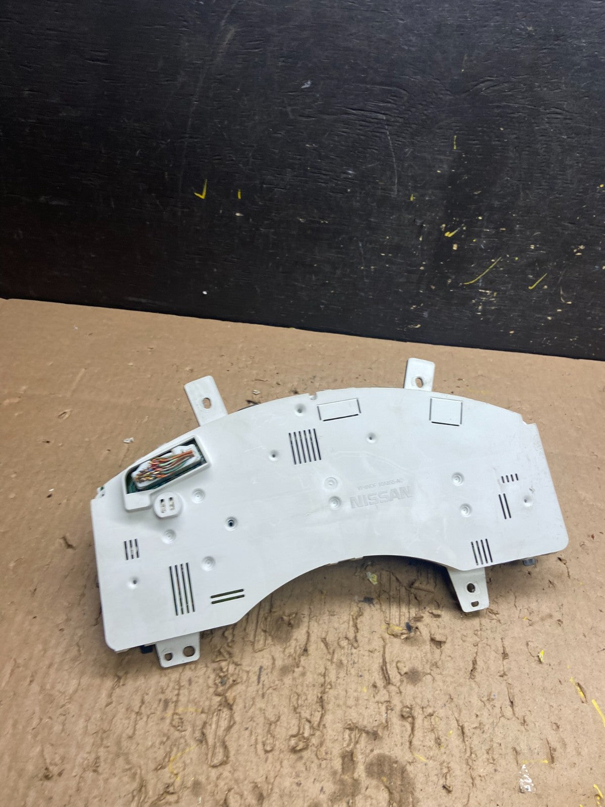 2004 to 2005  Nissan Titan Speedometer Cluster Gauge Bezel T8929 DG5