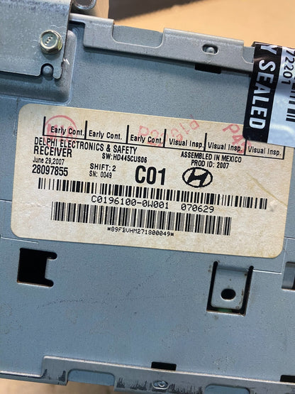 2007 to 2009 Hyundai Santa Fe AM/FM Radio CD Player AC7932 DG6