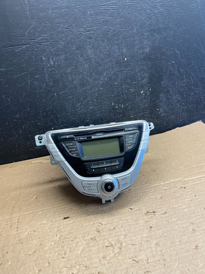 2011-2013 Hyundai Elantra Center Radio Climate Control Air Vent Bezel AF2684 DG0