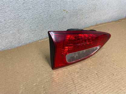 2006 2007 Subaru Tribeca B9 Left Driver Lh Side Tail Light Inner Oem N9677 DW2