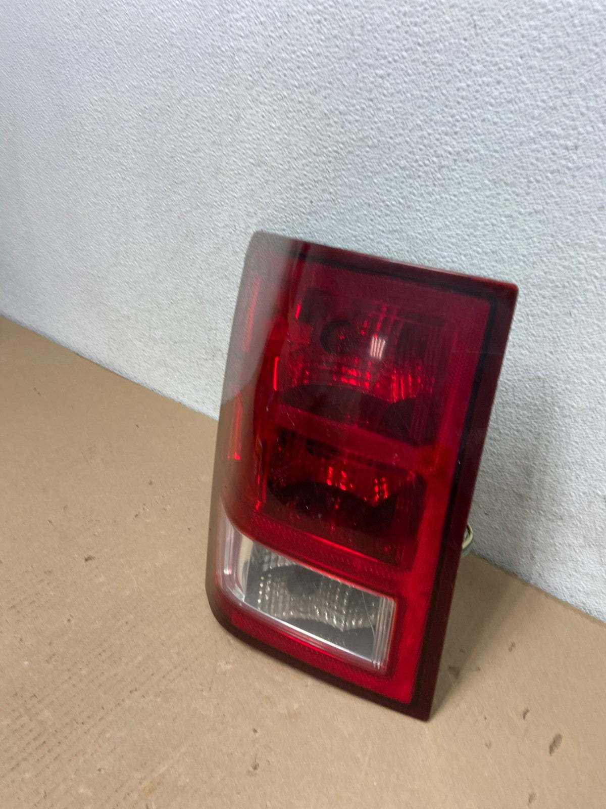 2005 to 2006 Jeep Grand Cherokee Left Driver Side Lh Tail Light AF3079 LK1