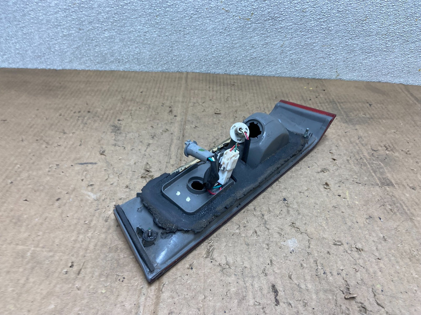 1997 to 1999 Toyota Camry Tail Light Inner Left Driver LH Inner AA7061 DW3