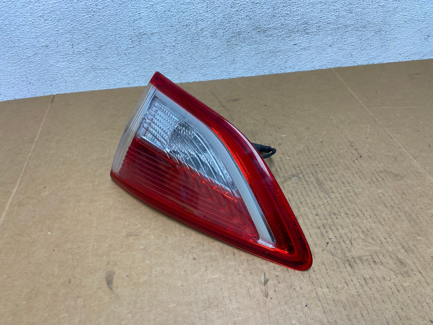 2013 to 2016 Ford Escape Right Passenger RH Side Inner Tail Light AD9139 LK1