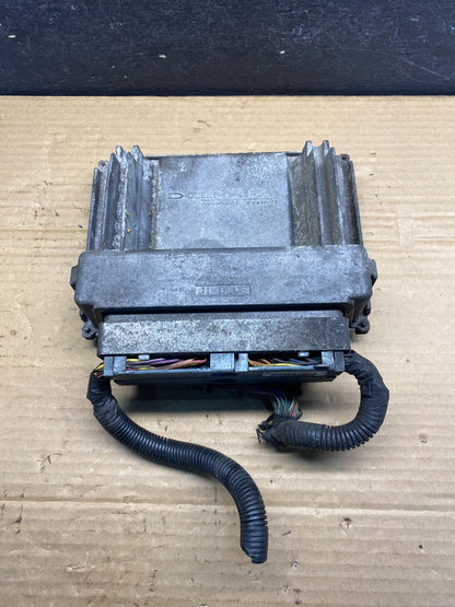 2001-2002 Silverado Tahoe Engine Computer Module 12200411 ECM ECU AE6228 DW1