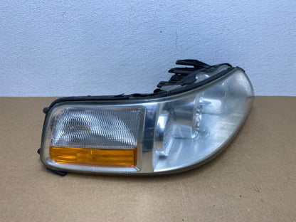 2005 to 2011 Lincoln Town Car Right Passenger Rh Side Headlight AB9980 DW2