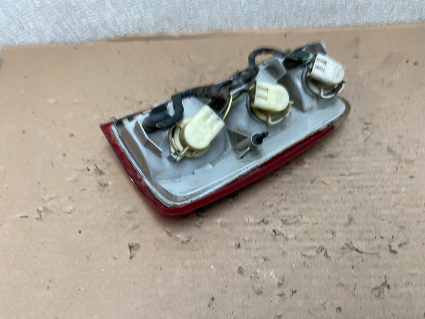 1995 to 2005 Chevrolet GMC Blazer S10 Right Passenger RH Tail Light  AA0238 LK5