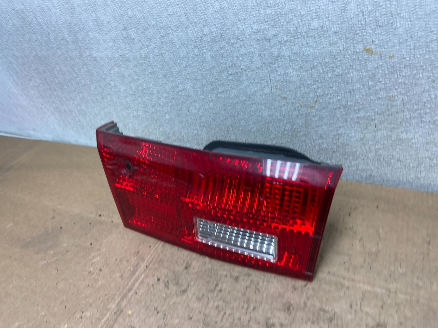 2005 Honda Accord Sedan Right Passenger Inner Tail Light Oem Y7044 DW1