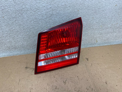 NO LED 2009-2011 Dodge Journey Right Passenger side Tail Light Inner Oem S40270