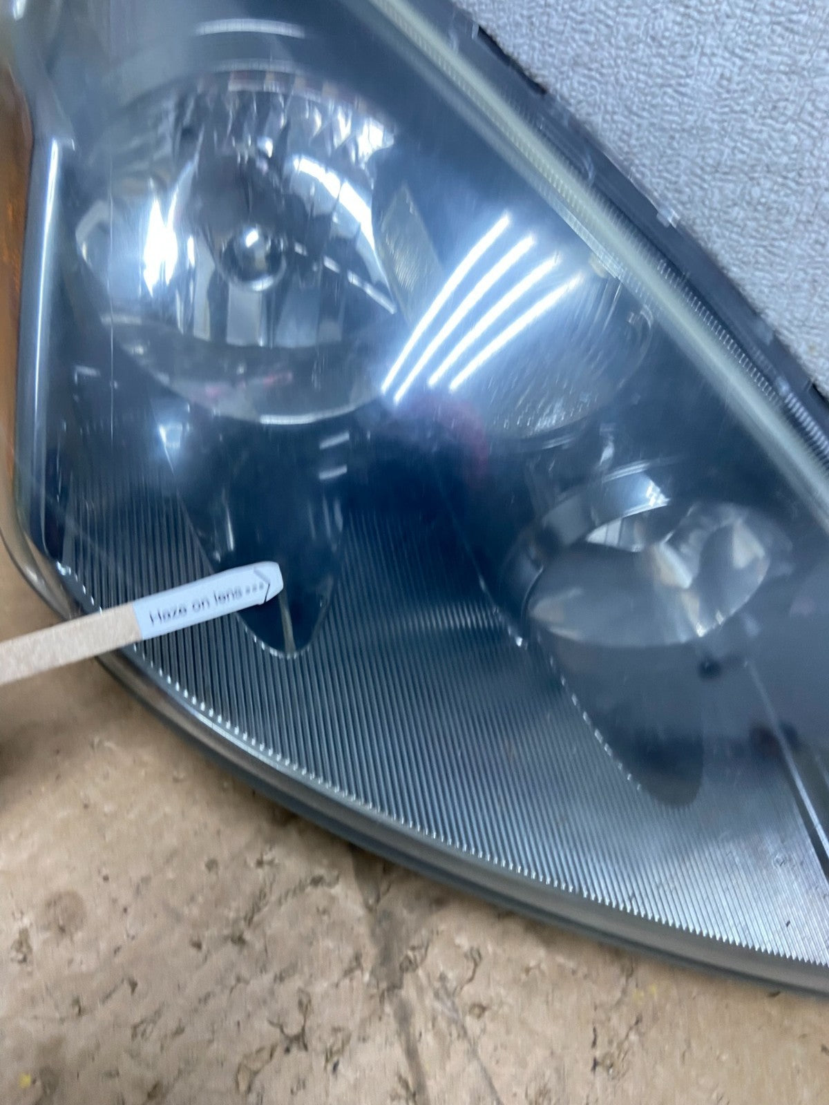 2005 to 2006 Nissan Altima Left+Right Side Set Halogen Headlights OEM Z9335 DW5