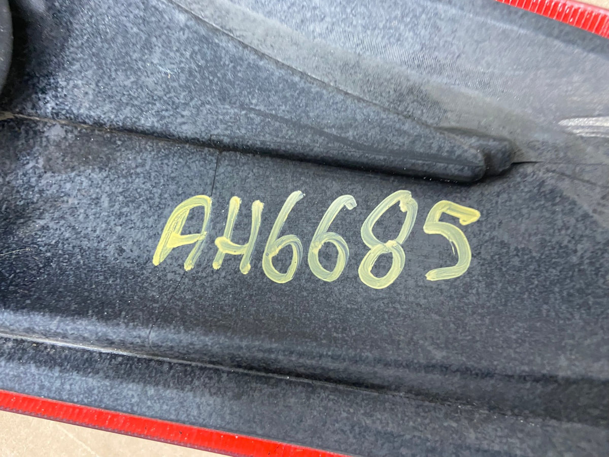 2012-2019 Nissan Versa Sedan Right Side Passenger Rh Tail Light AH6685 LK6