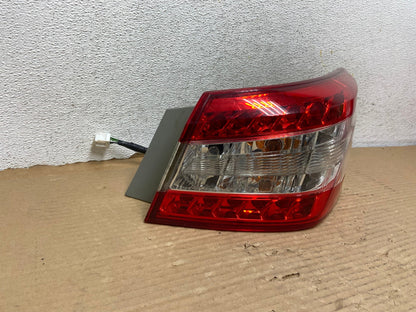 2013 2014 2015 Nissan Sentra Led Right Passenger Side Tail Light AH0596 LK1