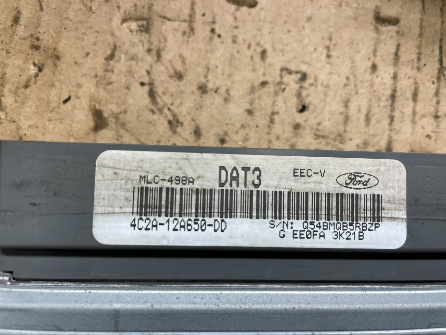 2004 Ford E-Series 4.6L Engine Control Computer 4c2a-12a650-dd n4885 DG2