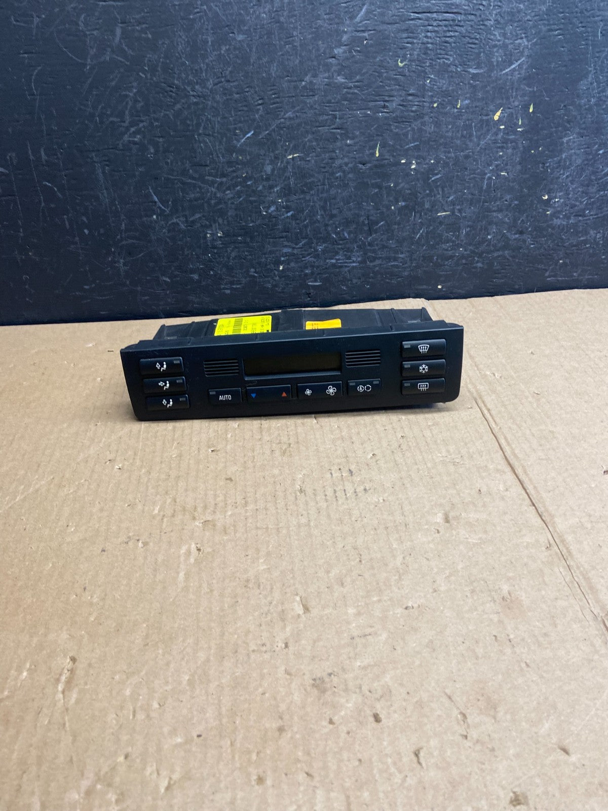 1998-2005 BMW E46 325i 330i 323i 328i Climate Control Panel AE4464 DG0