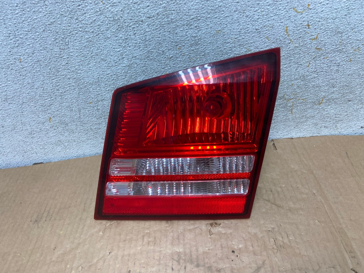 2009 2010 2011 Dodge Journey Right Passenger Rh Tail Light Inner AI7059 LK0