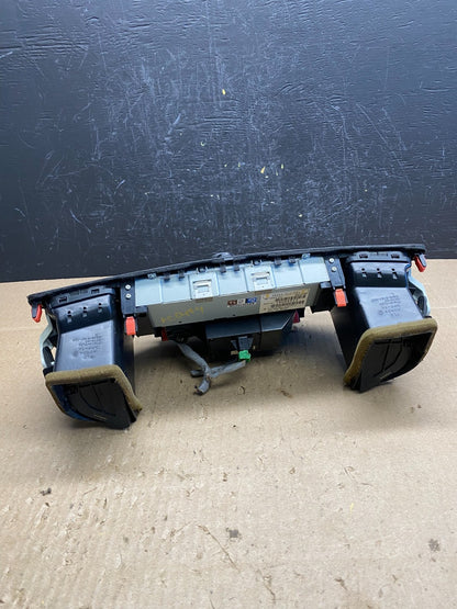2011 to 2014 Acura TSX AM/FM CD Player Radio Audio System Air Vent AC6474 DG7