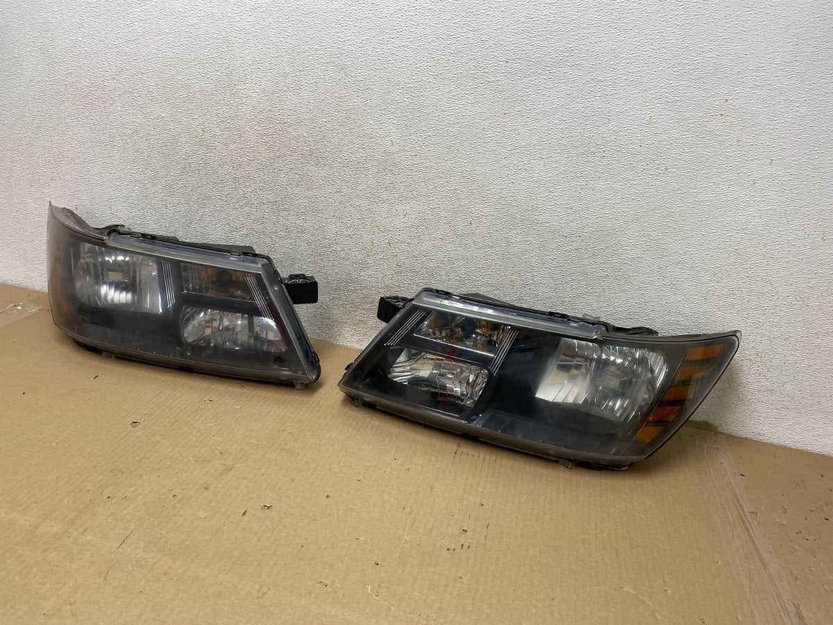 2009 to 2017 Dodge Journey Headlights Left+Right Set Halogen DEPO AH5725 DW2