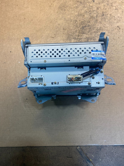 2002 2003 2004 Toyota Camry Radio AM/FM CD Player  OEM aa1784 DG7