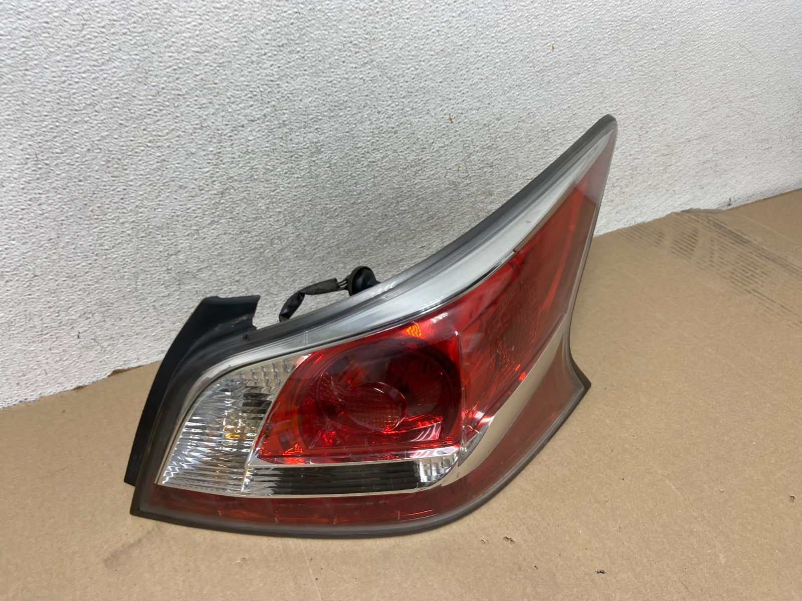 2013 2014 2015 Nissan Altima Right Passenger RH Side Tail Light AG6810 LK2