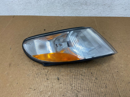 1999 to 2003 Saab 9-3 Front Right Passenger RH Side Turn Signal AE1202 DW0