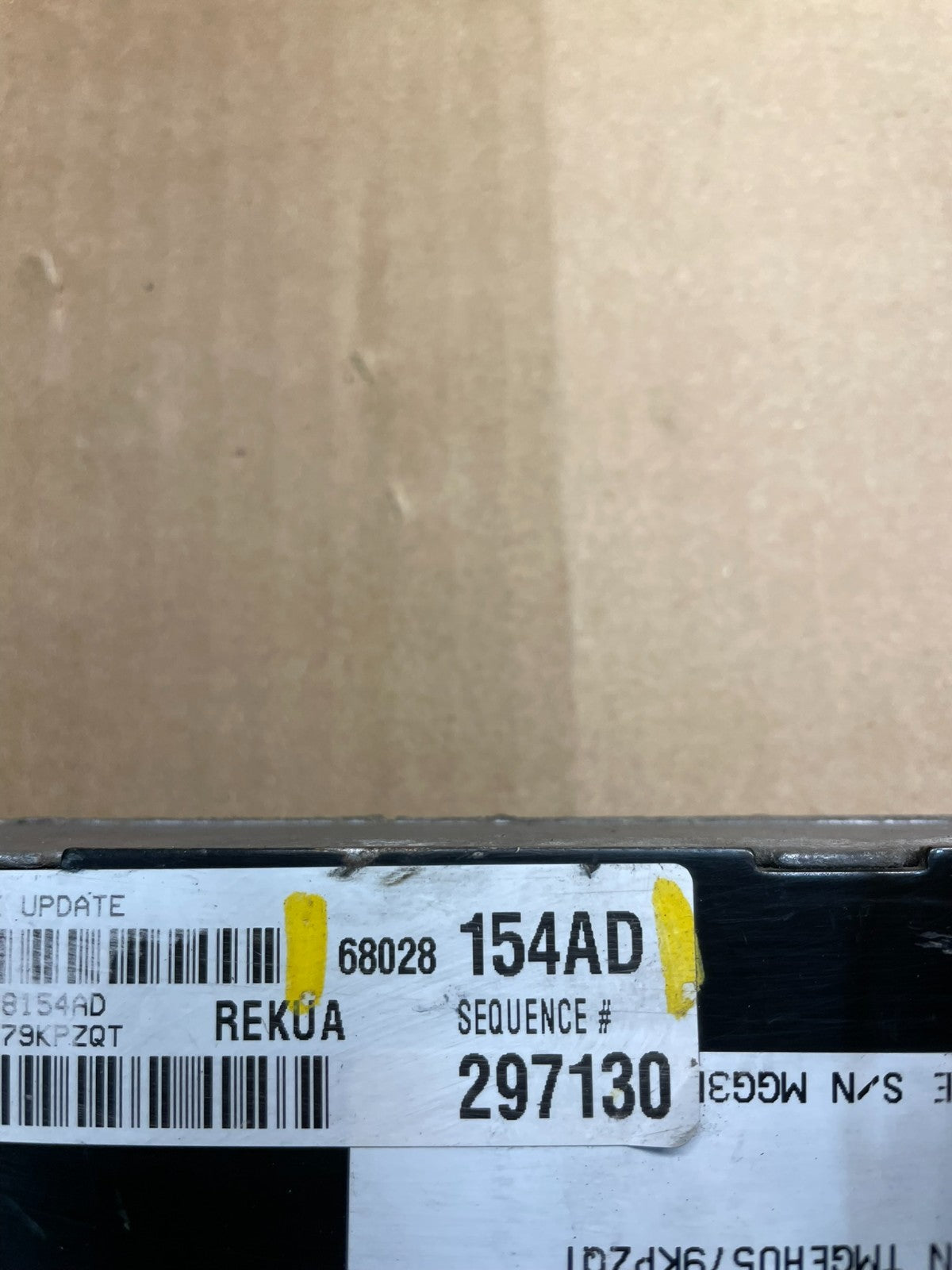2009 Jeep Grand Cherokee Engine Computer Module Computer 68028154AD W6859 PS2
