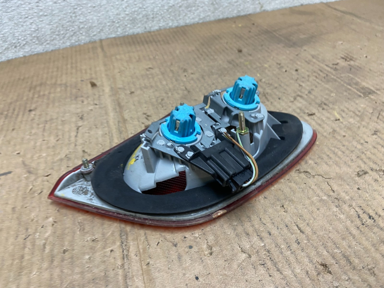1996 - 1999 Mercedes-Benz E W210 E320 Left Driver Inner Tail Light OEM AA65764