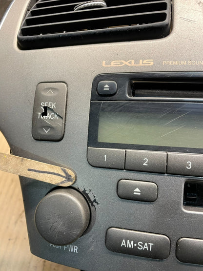 2002-2006 Lexus ES330 Es300 Radio Receiver Tape CD Air Vent Bezel OEM X0866 DG3