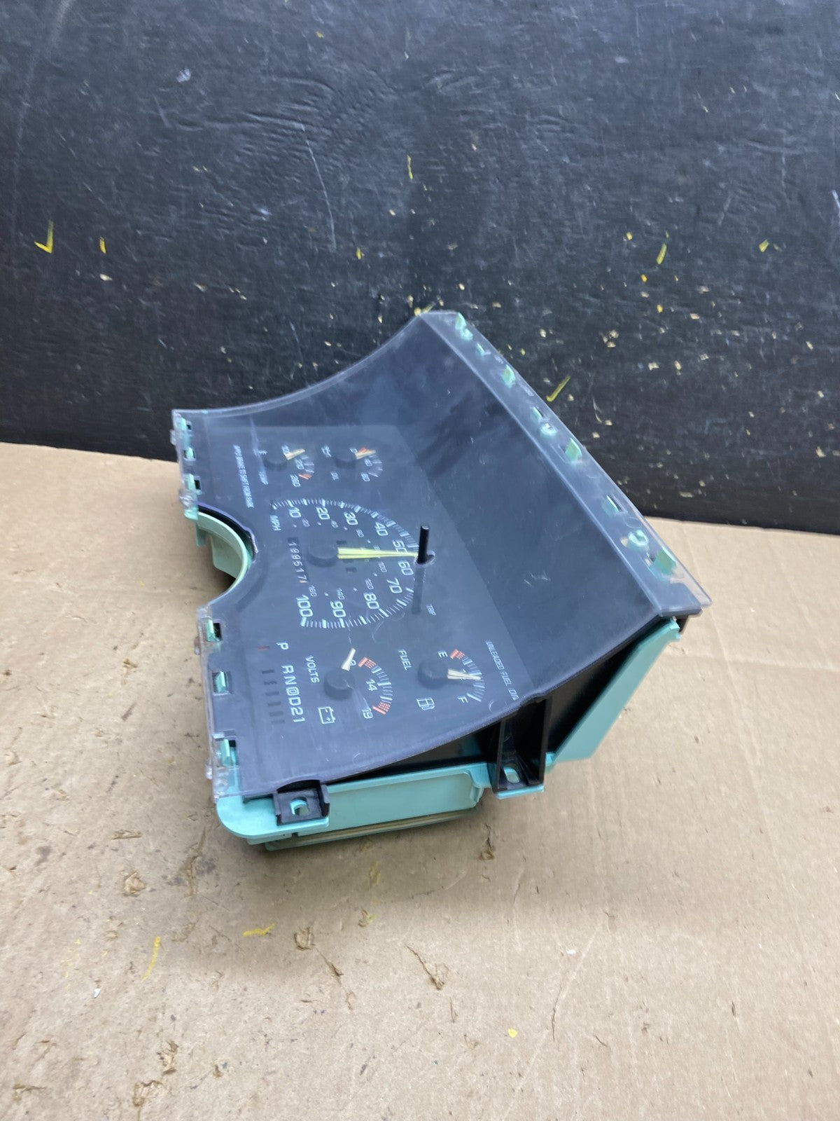 1995 Chevrolet Astro Cluster Gauge Speedometer ECM U4953 DG3