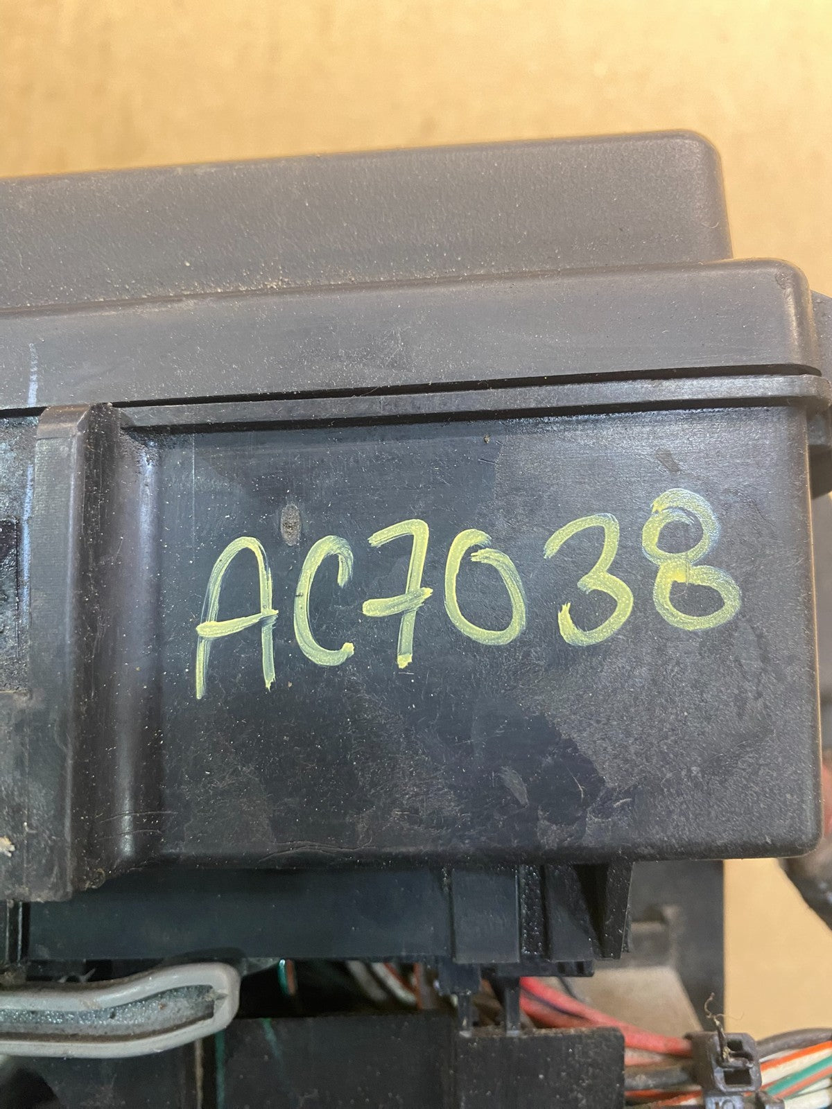 2007 Jeep Grand Cherokee Fuse Box Relay Panel 04692109ac ac7038 DG7
