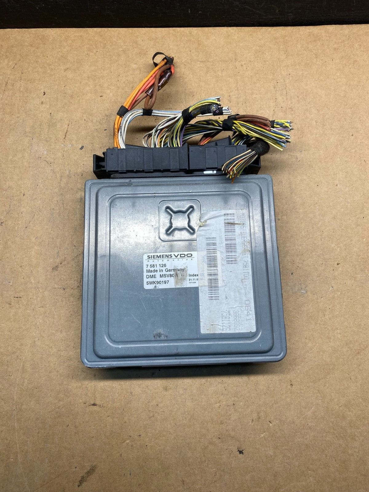 2007 - 2011 BMW 328i 528i E90 ECM ECU Engine Computer 7581126 AH7006 DG0