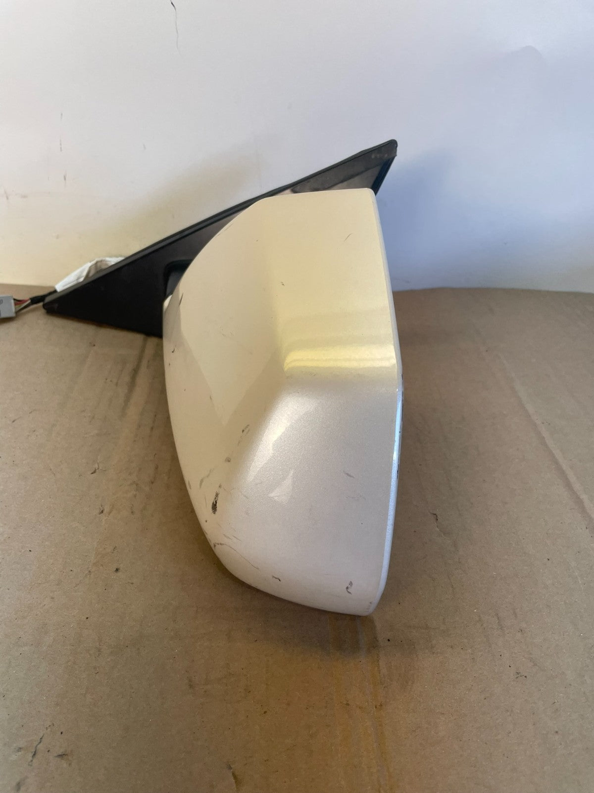 2008 to 2014 Cadillac CTS Left Driver Lh Power Door Mirror AG7817 DW9