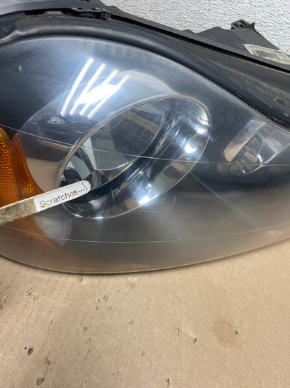2003 to 2013 Volvo XC90 Right Passenger Rh Side Headlight Halogen AG6686 DW3