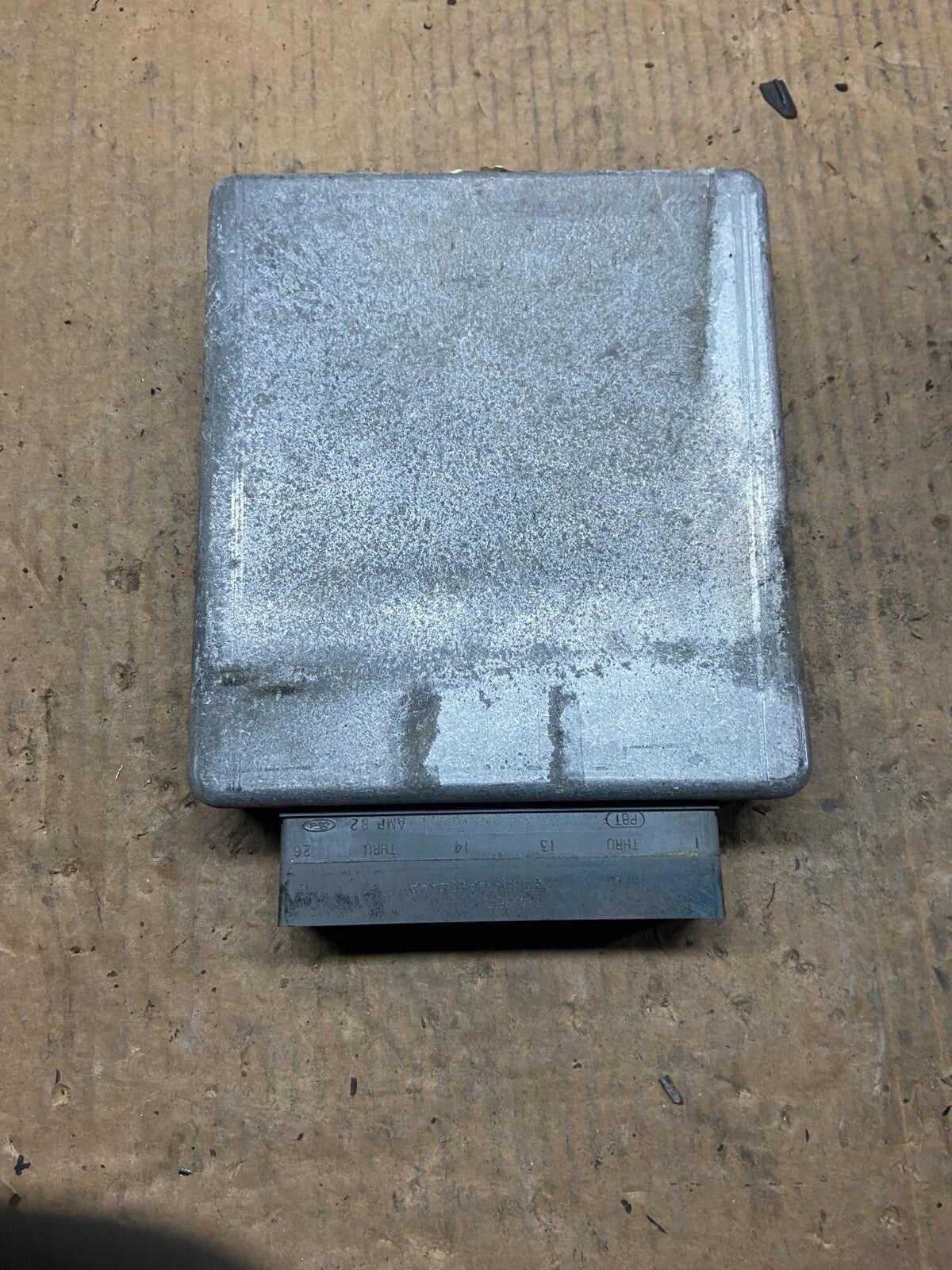 2001 Ford E250 E350 5.4L Van Engine Control Computer 1c2f-12a650-pb H6438 PS2